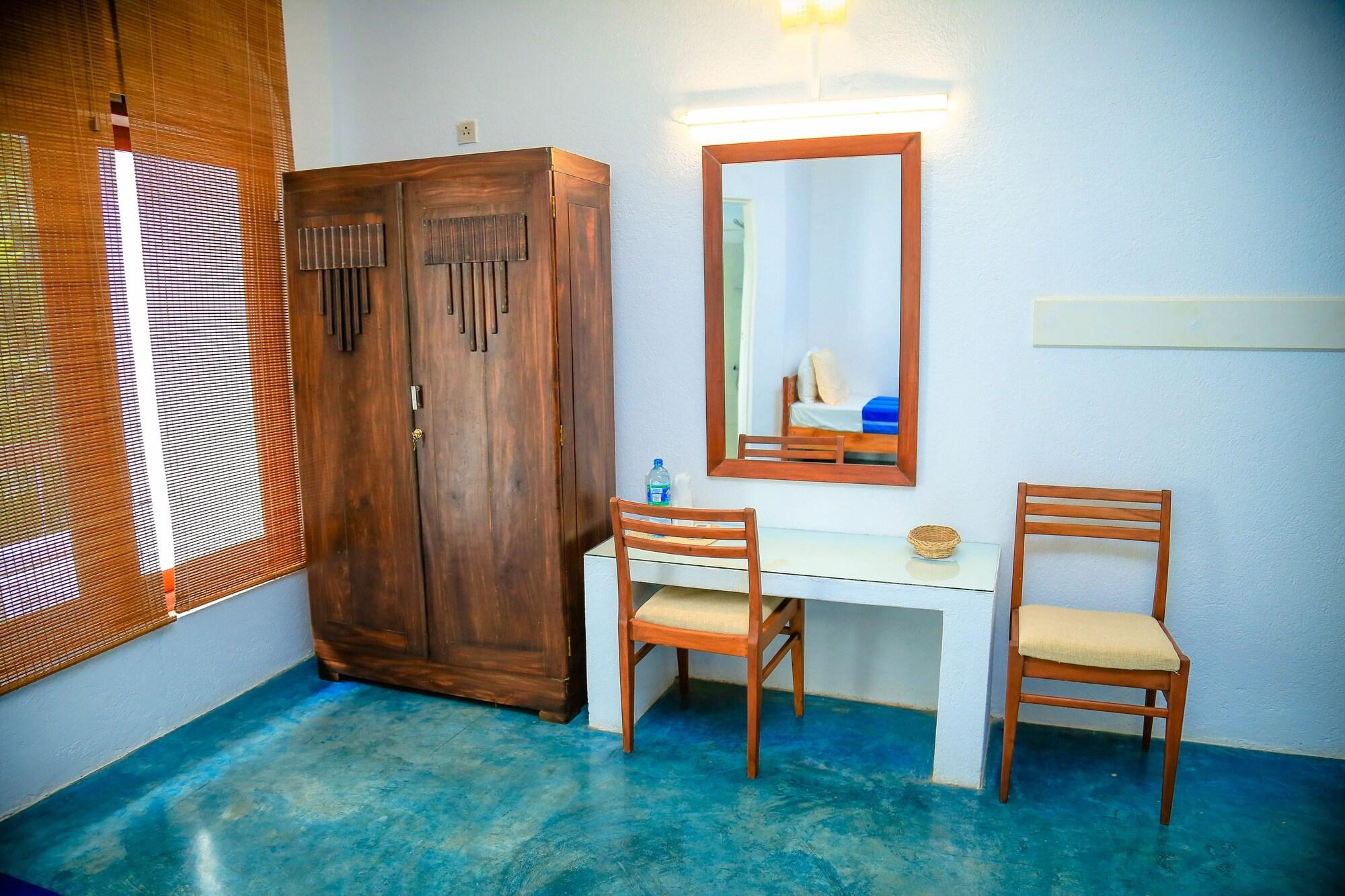 Regent Lodge Hotel & Villa Kandy Bagian luar foto