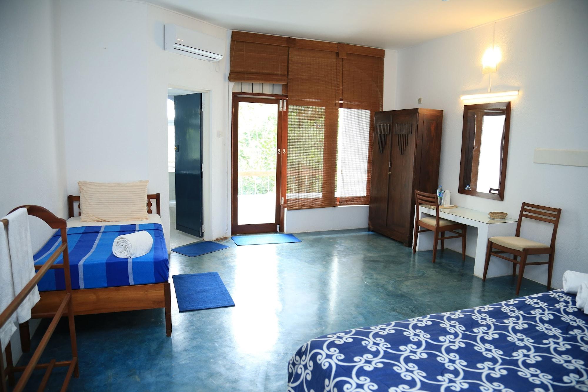 Regent Lodge Hotel & Villa Kandy Bagian luar foto