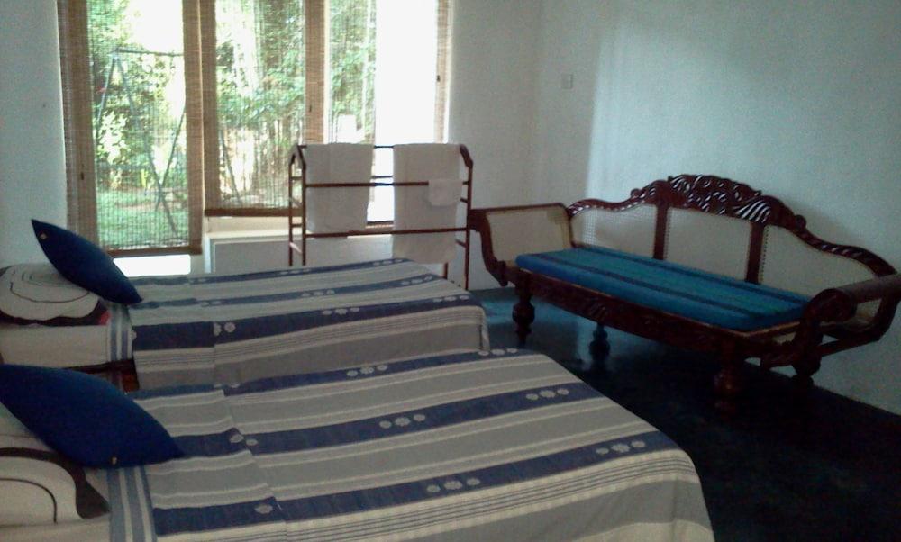 Regent Lodge Hotel & Villa Kandy Bagian luar foto