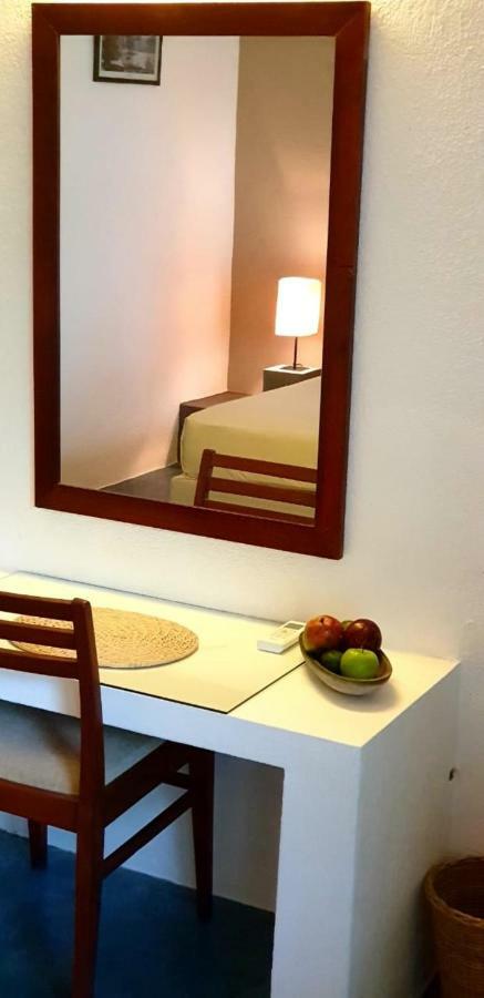 Regent Lodge Hotel & Villa Kandy Bagian luar foto